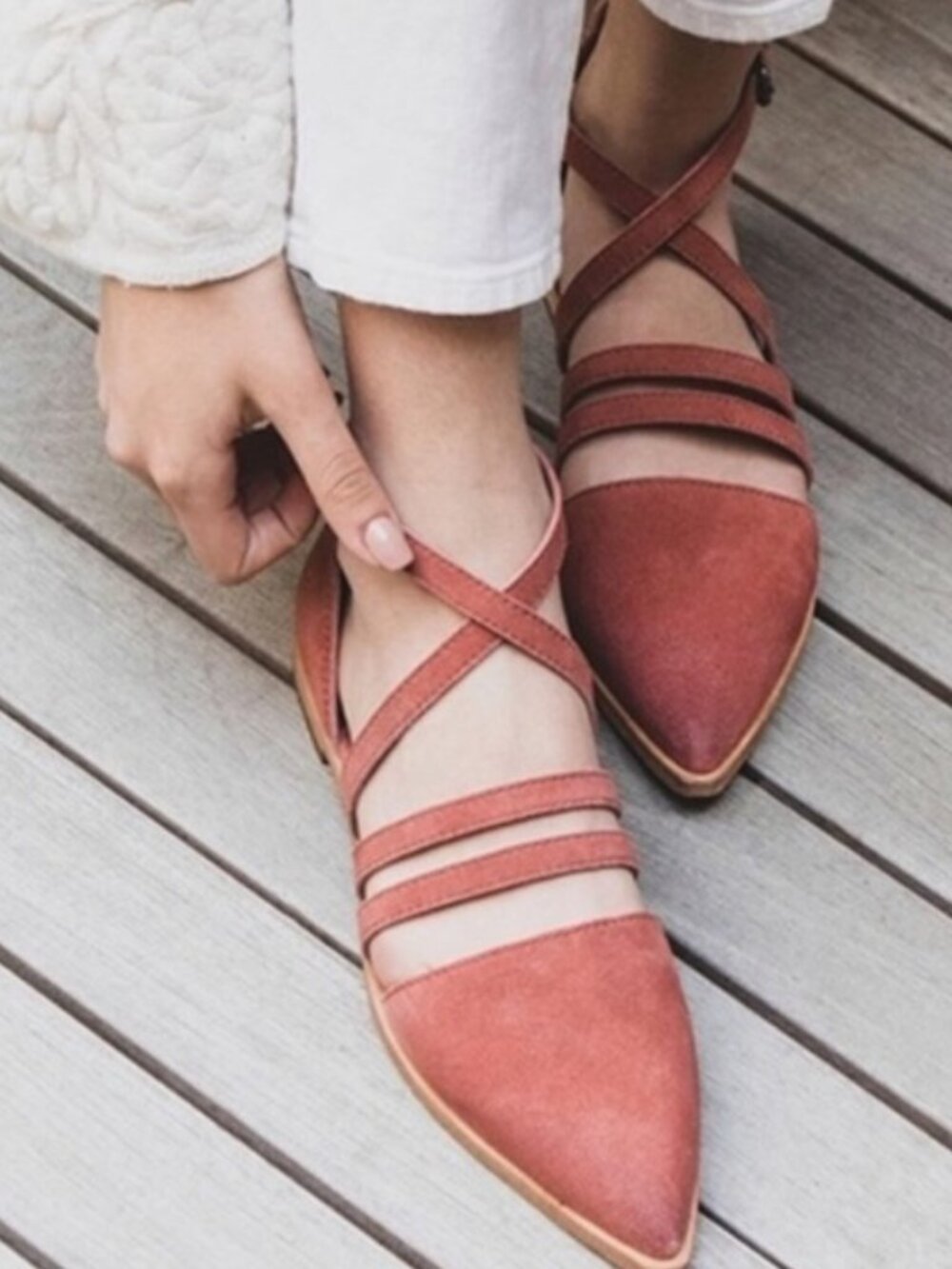 New In Box Rose wood Color FRYER Kenzie Moto Strappy Sandals 9M